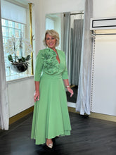Load image into Gallery viewer, Kevan Jon - Betty B - Pistachio