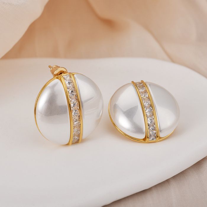 PCHA - Earring 507 Pearl/Gold Stud