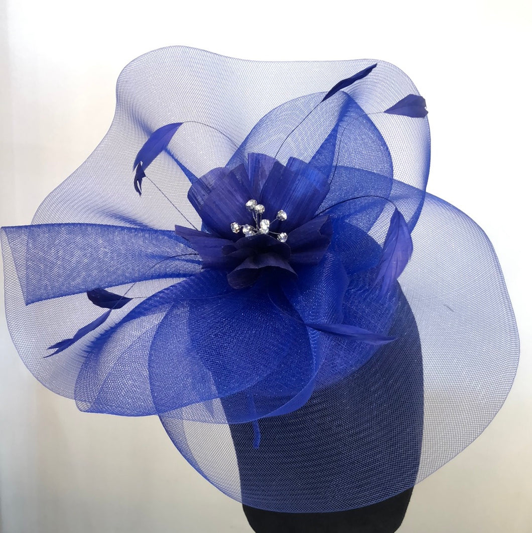 Snoxell & Gwyther - 2045 FASCINATOR