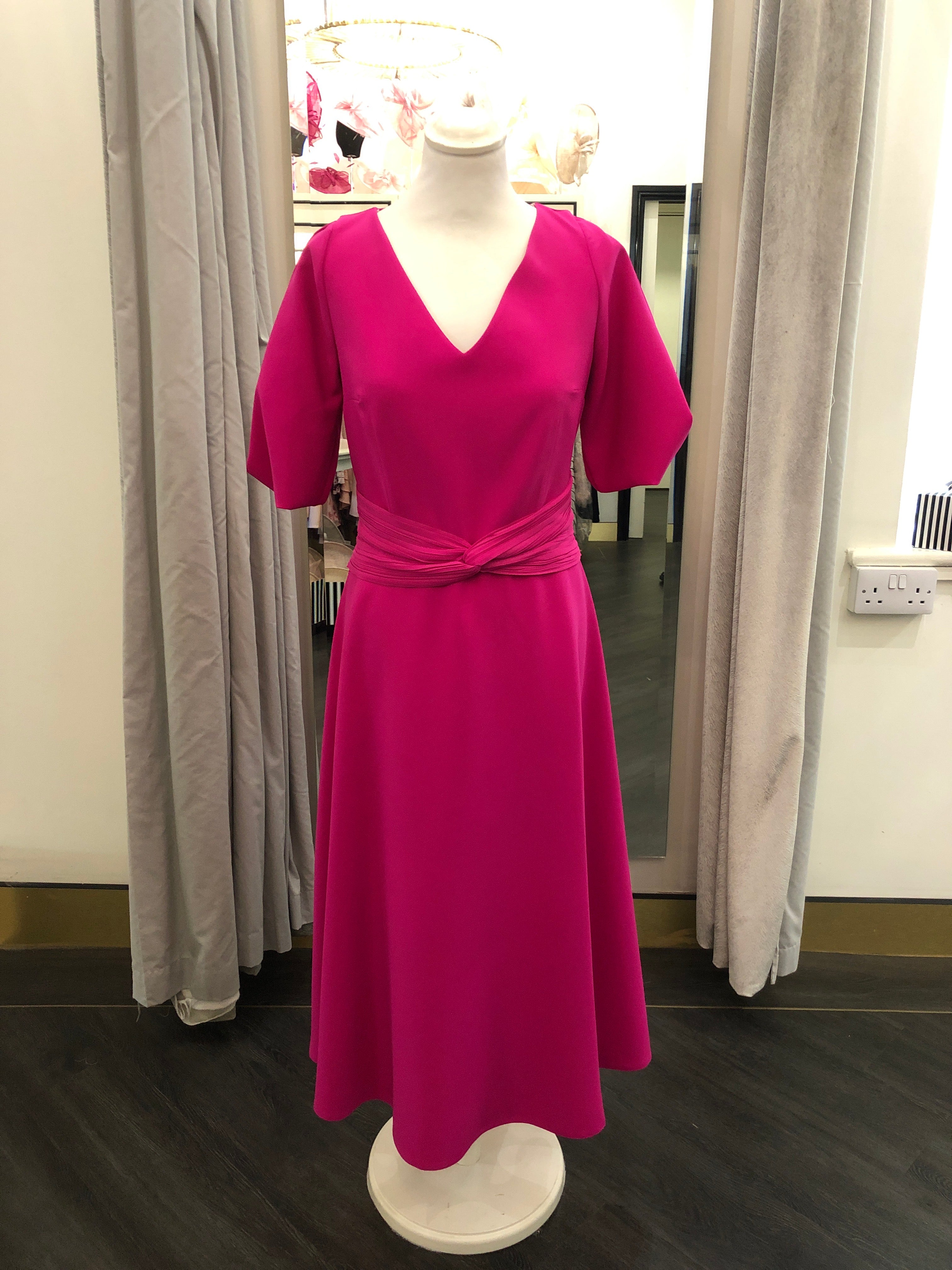 Sizes 10 Lizabella - 2910 40 HOT PINK