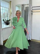 Load image into Gallery viewer, Kevan Jon - Betty B - Pistachio