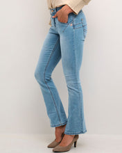 Load image into Gallery viewer, CREAM - AMALIE BOOT CUT - AUSTIN LIGHT