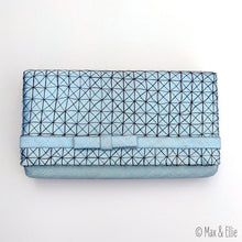 Load image into Gallery viewer, NEW - Max & Ellie - HX2 - Bag