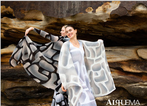 ALQUEMA - Dress / Coat - White Sand Tucson