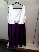 Load image into Gallery viewer, ‼️ 1 left ‼️ Size 26 Veni Infantino (QBC) 29460 - IVORY / AUBERGINE