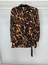 Load image into Gallery viewer, Malissa J WF2572 women’s leopard print shirt – longline wrap shirt with button-down front, tie waist detail and collared neckline in brown and black animal print