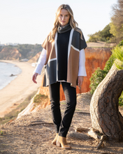 Load image into Gallery viewer, MARBLE - CAPE 8112