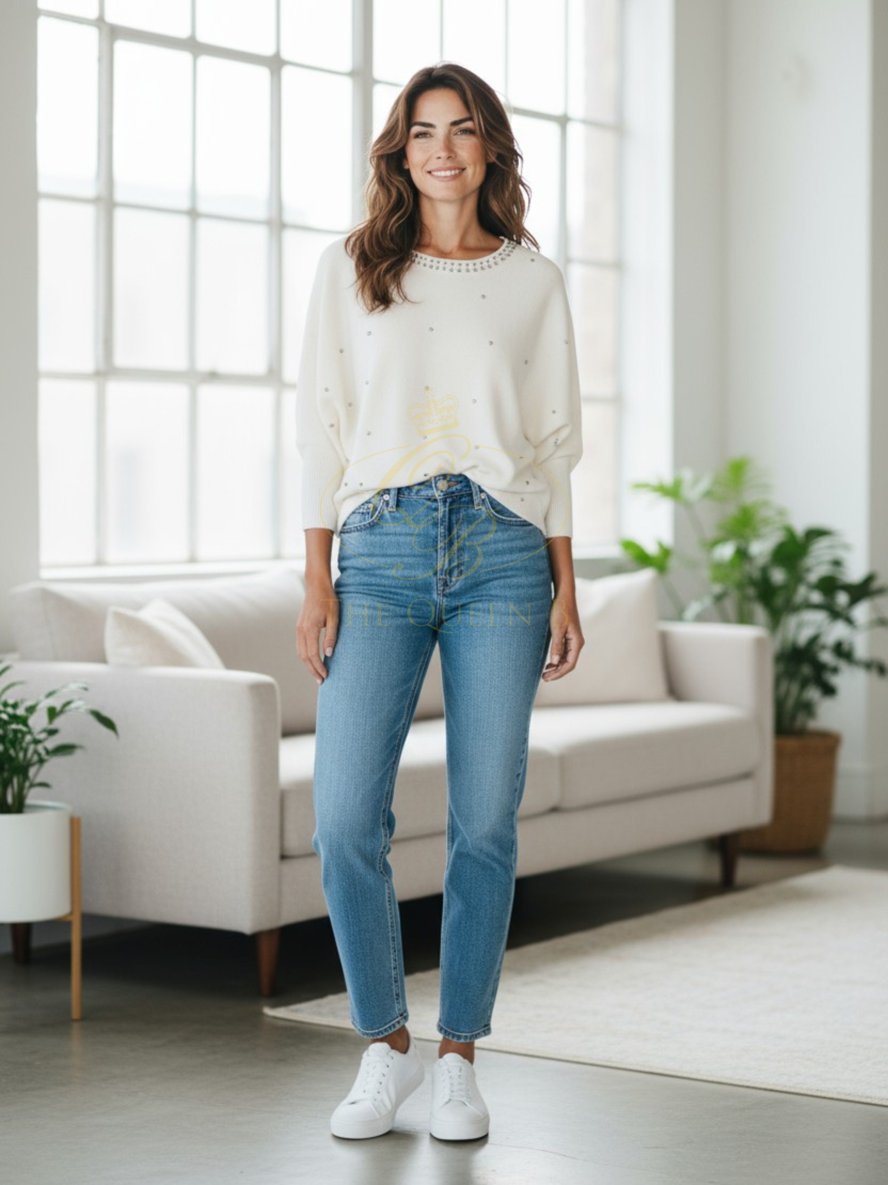 PARAMOUR PK8046 White Embellished Knit Jumper – women’s white knit jumper with pearl-effect stud detailing, round neckline and long sleeves. A versatile knitwear piece for chic day-to-evening looks.