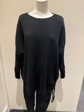 Load image into Gallery viewer, PARAMOUR - FRINGE JUMPER 8053