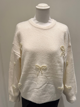 Load image into Gallery viewer, PARAMOUR - BOW JUMPER 8060