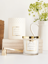 Load image into Gallery viewer, QB25 CAN1 Family White Cotton & Linen Candle with gold diamanté bow and elegant glass jar