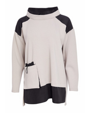Load image into Gallery viewer, NAYA - NAW25 127 Sweatshirt with Pockets