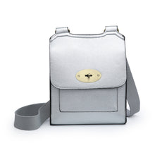 Load image into Gallery viewer, QB MILAN SACHA CROSSBODY BAG