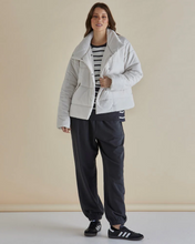 Load image into Gallery viewer, BETTY - PRESELY PUFFER JKT