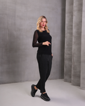 Load image into Gallery viewer, INCO - 4329 Mesh Sleeve Top