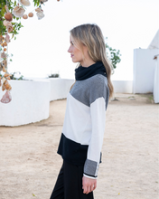 Load image into Gallery viewer, MARBLE - SWEATER 8083