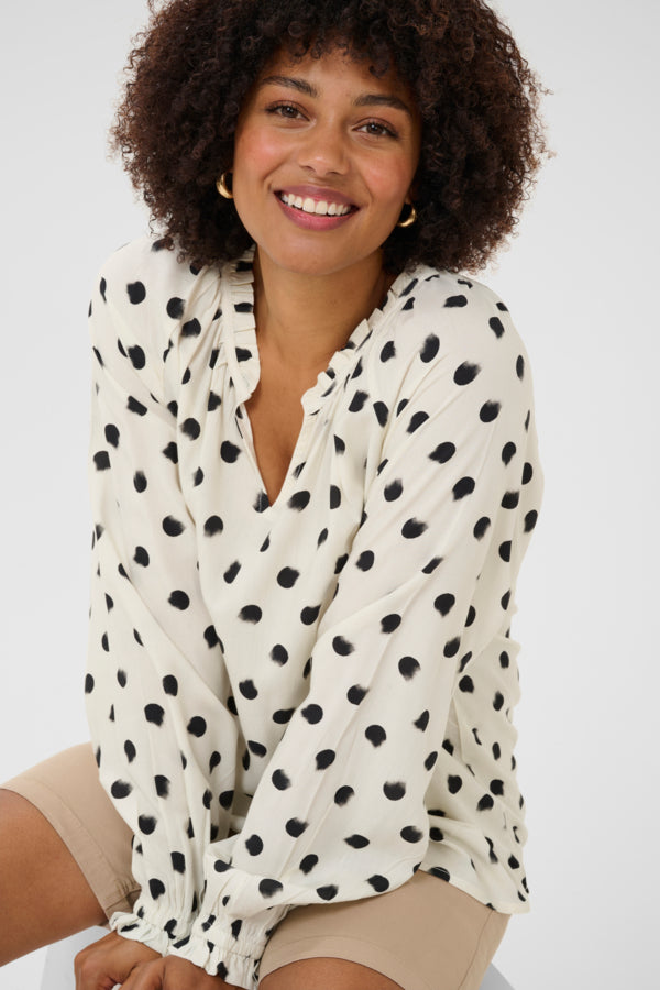 CREAM - Tiah Bobo Blouse