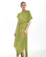 Load image into Gallery viewer, Kevan Jon - Mila Pleat Knee - PEAR
