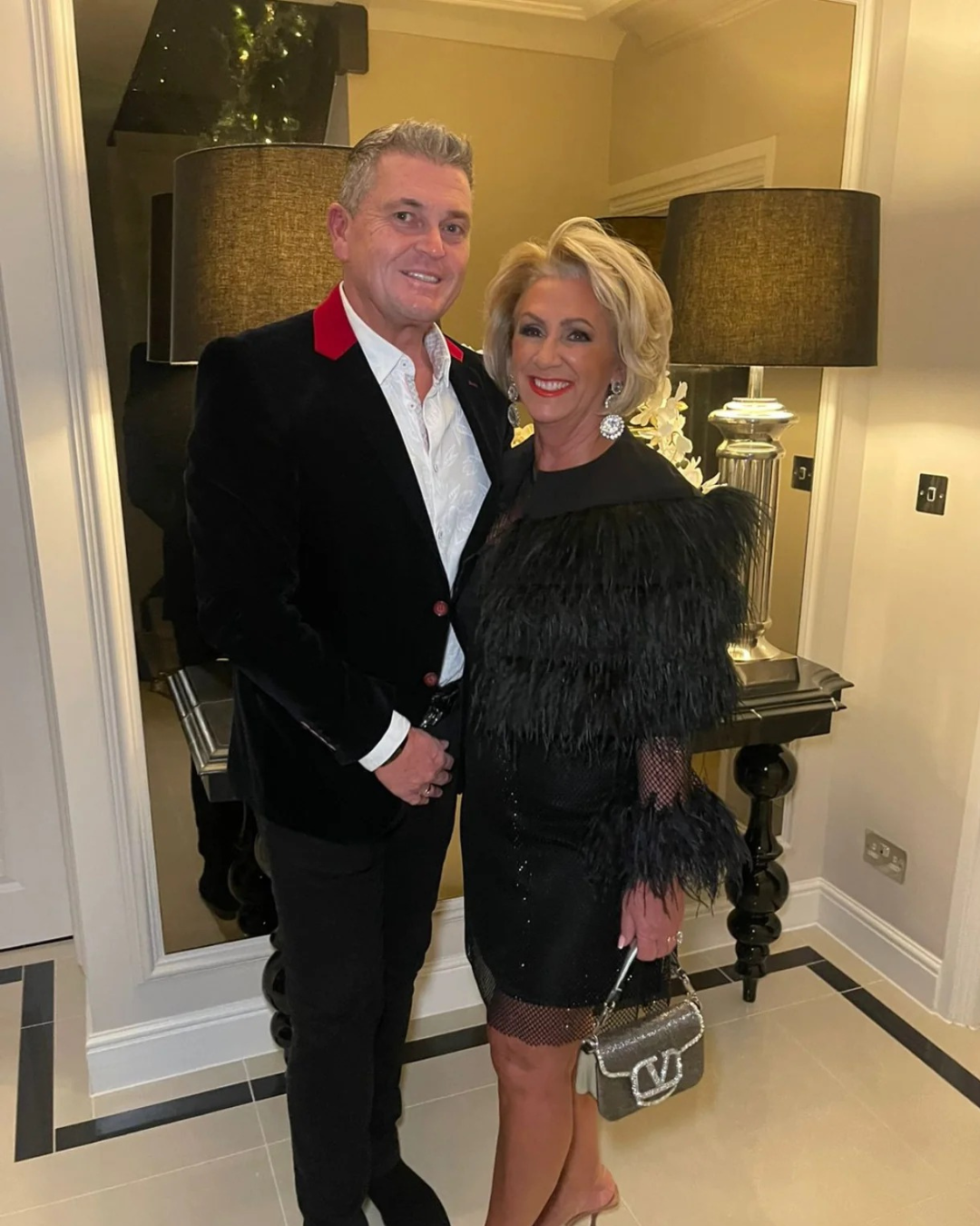 ‼️ 1 left ‼️ Size 10 - Carla Ruiz - 50099 - DRESS BLING/FEATHERS