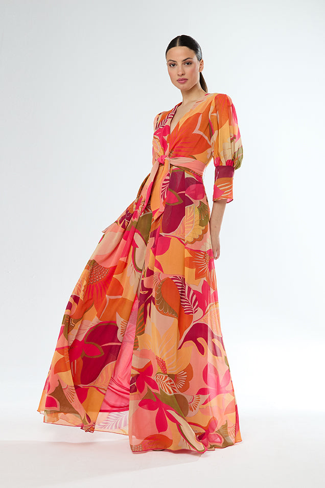 Carla Ruiz – The Queen B Boutique