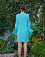 Load image into Gallery viewer, ‼️ 1 left ‼️ size 12 - Carla Ruiz - 50523 -  FEATHER / TUNIC
