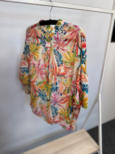 Malissa J - WF2391  - FLORAL STUD SHIRT