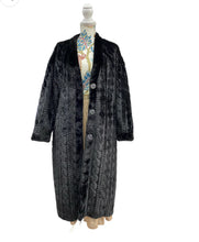 Load image into Gallery viewer, QBSS25 - Cable Fluffy Coat
