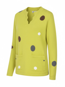 Women’s knit jumper with multicolour polka dots, notched neckline, long sleeves and front patch pockets – soft, cosy and perfect for stylish everyday layering.