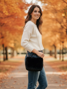QBAW25 CW B704 Black Small Fluffy Bag