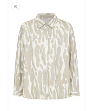 Load image into Gallery viewer, Alice Collins - BETH Shirt
