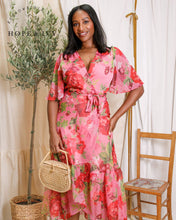 Load image into Gallery viewer, Sizes 24 &amp; 26 Hope &amp; Ivy - ROXANNE
