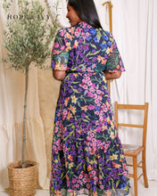 Load image into Gallery viewer, ‼️ 1 left ‼️ Size 24 Hope &amp; Ivy - NESTA
