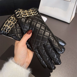 PCHA - Faux Leather Chain Gloves