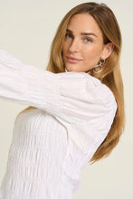 Load image into Gallery viewer, CREAM - HENVA BLOUSE - WHITE
