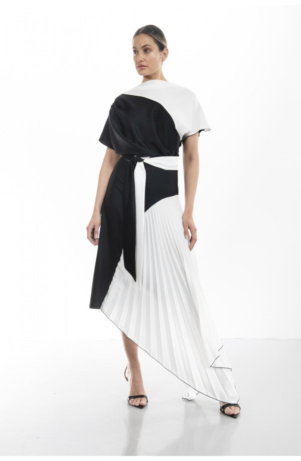 Kevan Jon -  Lucy Pleat Knee - Black / white