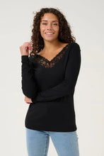 Load image into Gallery viewer, CREAM - TRULLA TOP - BLACK
