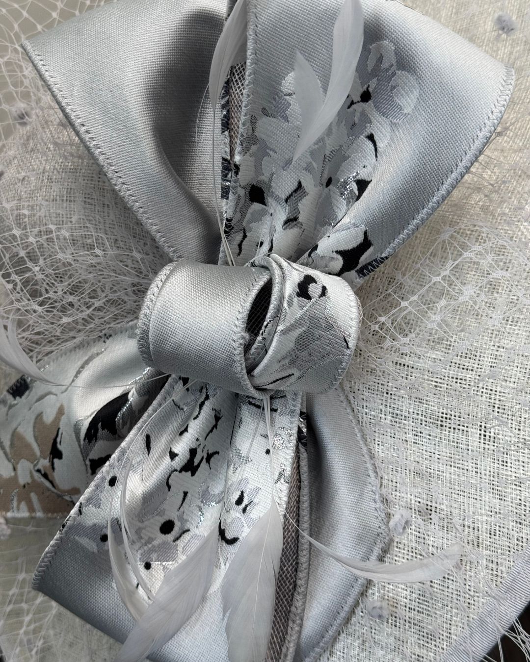 Irresistible - 640 HATINATOR - Silver / Print