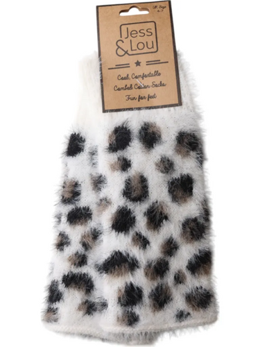 Jess & Lou GL293 cream leopard print fingerless gloves – women’s fluffy knit winter gloves with animal print design.