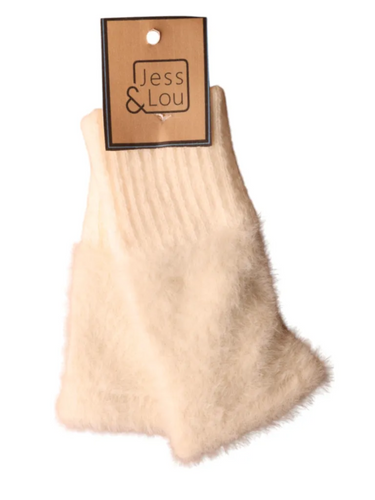 Jess & Lou GL311 cream fluffy fingerless gloves – women’s cosy winter knit gloves with soft fluffy design.