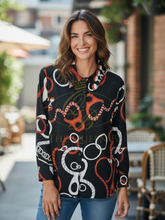 Load image into Gallery viewer, “Malissa J WF2571 chain print chiffon shirt - women’s lightweight semi-sheer blouse in black, white and rust with button-down front and classic collar.
