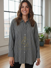 Load image into Gallery viewer, Malissa J WF2557 Black/White Woven Shirt
