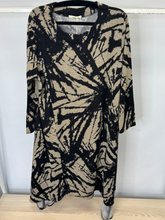 Load image into Gallery viewer, Malissa J ASH-37 stone and black round neck panel dress – women’s one size abstract print long sleeve dress with flowing hemline, perfect for smart-casual and evening styling.
