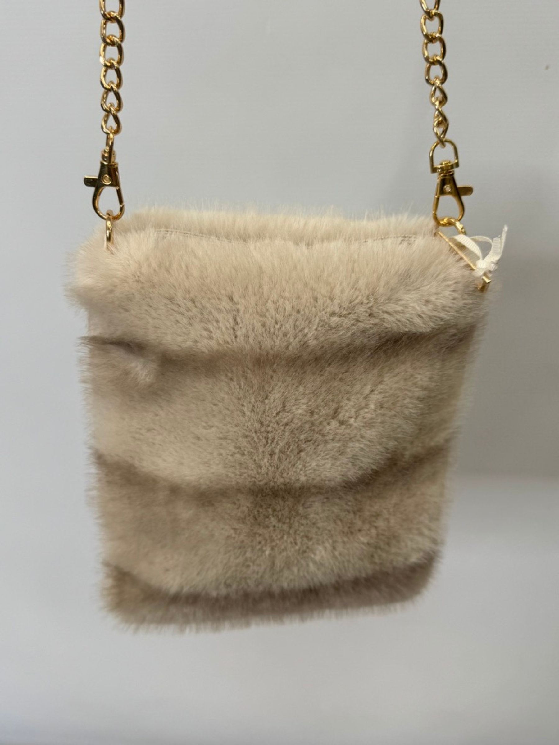 Malissa J GC20707 Stone Faux Fur Cross Body Bag – women’s faux fur handbag with gold chain strap, perfect for chic day-to-night outfits