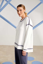 Load image into Gallery viewer, NAYA - NAS25 126 - Sweatshirt with Print
