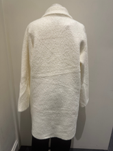 Load image into Gallery viewer, PARAMOUR - BUTTON COAT 8077
