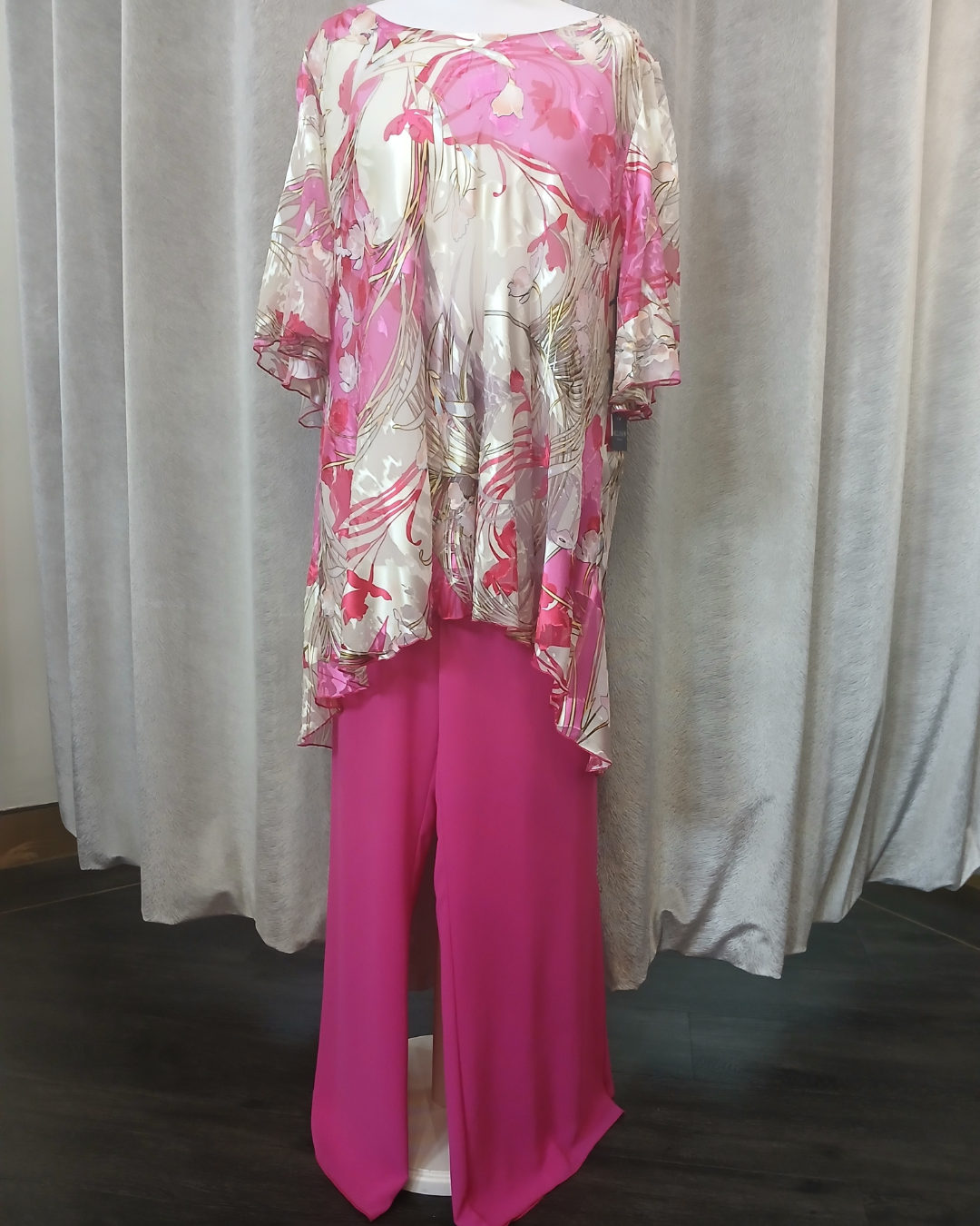 Allison Designs - Top & Pants Fuchsia & White