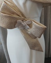 Load image into Gallery viewer, Gabriela Sanchez - 5564 crudo/oro
