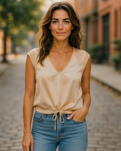 Load image into Gallery viewer, ‼️ 1 left ‼️ Malissa J - WF2152 FISH SATIN TOP OYSTER

