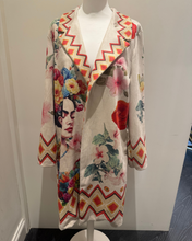 Load image into Gallery viewer, QBAW25 LONG FRIEDA JACKET CASUAL WEAR
