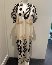Load image into Gallery viewer, QBAW25 - BC - PRINT DRESS
